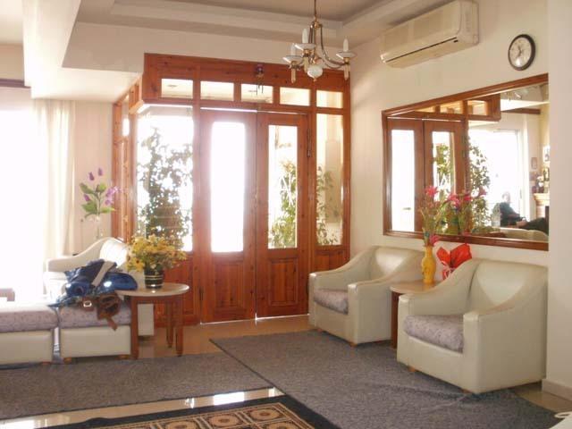Amfitrion Hotel Agios Konstantinos  Exteriör bild