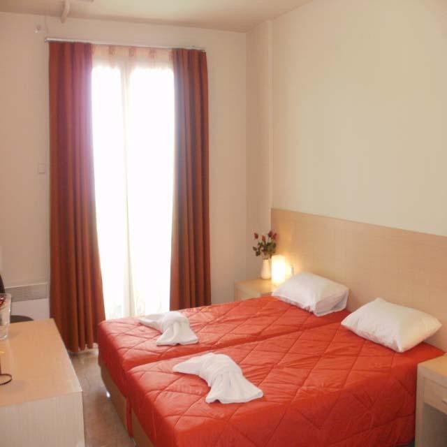 Amfitrion Hotel Agios Konstantinos  Exteriör bild